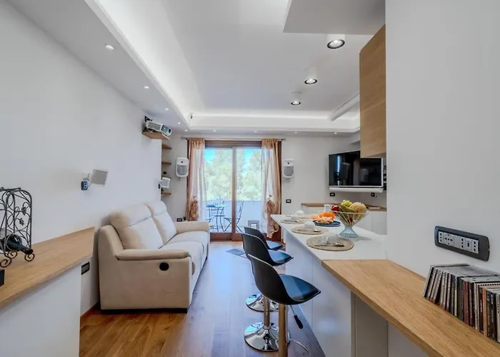 Olbiamare Di Lusso Apartment *